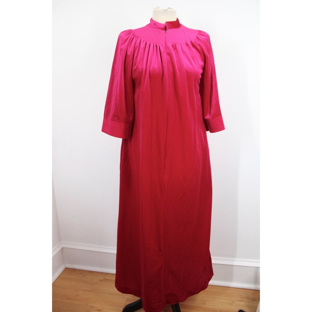 Vtg 60s Lisanne S/M 40" Chest Pink Velvet Velour Zip Front Long House Dress Robe